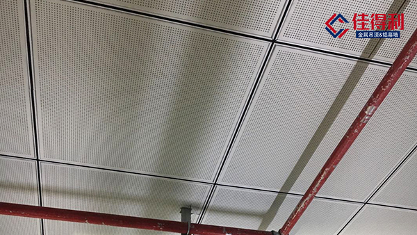 鋁礦棉復(fù)合板天花選用需謹(jǐn)慎