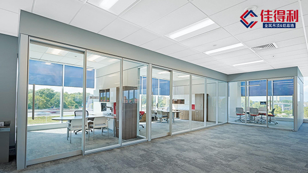 鋁礦棉復(fù)合板的優(yōu)點(diǎn) 選購技巧 安裝步驟和注意事項(xiàng)