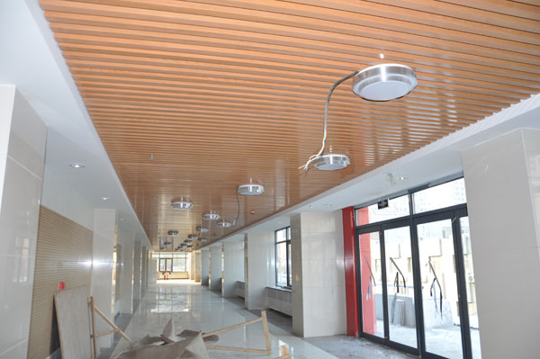 佳得利案例1北京某商場(chǎng)公共大廳裝飾裝修工程