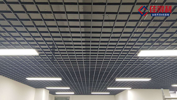 佳得利教你組合形鋁格柵規(guī)格的價格怎么選擇