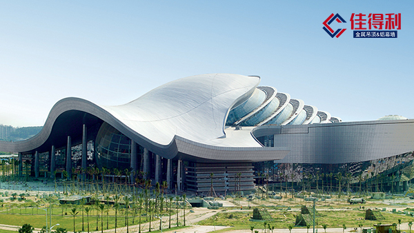 1.0mm-3.0mm厚的鋁單板價(jià)格多少錢一方呢？